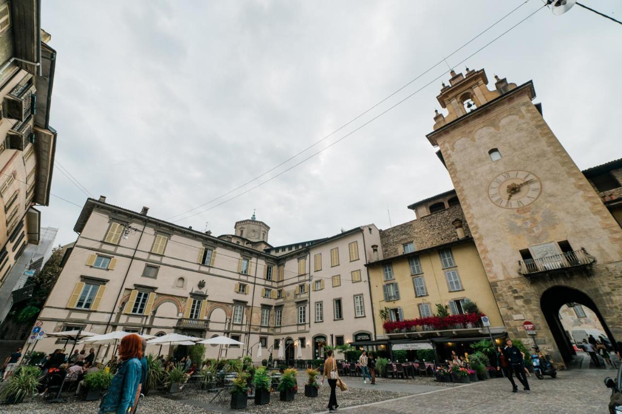 Old Town Square Bérgamo Exterior foto
